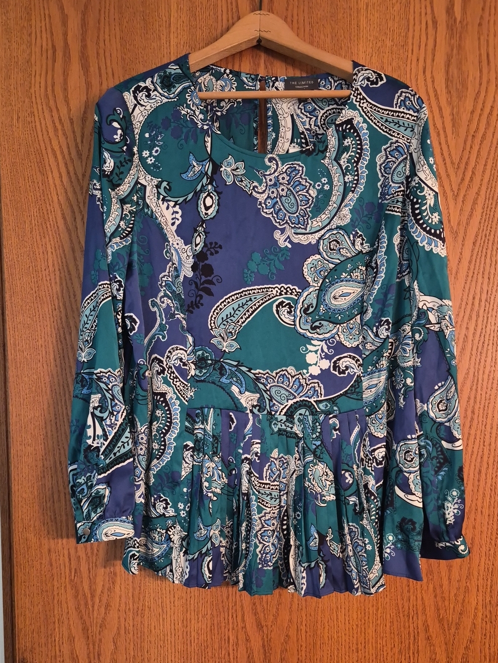 NWT The Limited Blue Green Paisley Print Pleated Top Blouse Sz L
